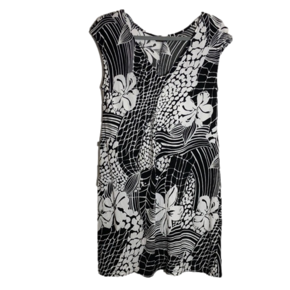 Jams World 50th anniversary Hibiscus Walk black & white floral midi dress. Med